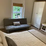 West View, Lakeside, Newby Bridge, 2 Mins Walk To Windermere, Delightful With Hot Tub 펜션