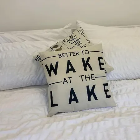 Prázdninový dům West View, Lakeside, Newby Bridge, 2 Mins Walk To Windermere, Delightful With Hot Tub *